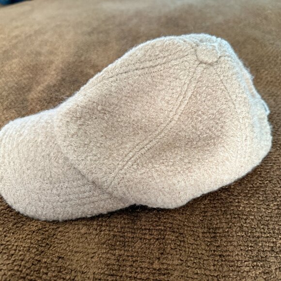 EUC Vintage GAP Taupe Knit Adjustable Baseball Hat - Picture 3 of 5